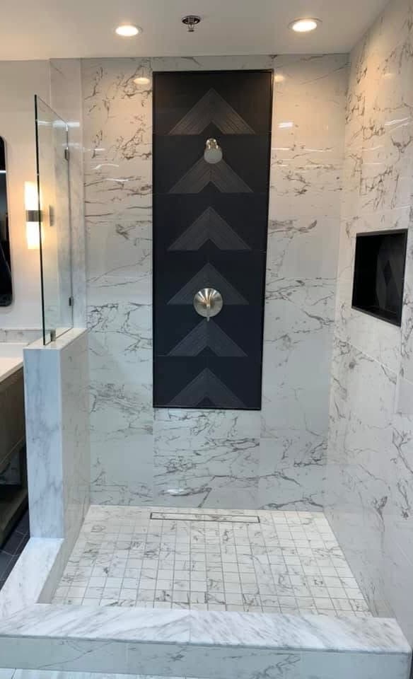 Bathroom Remodeling project photo 1